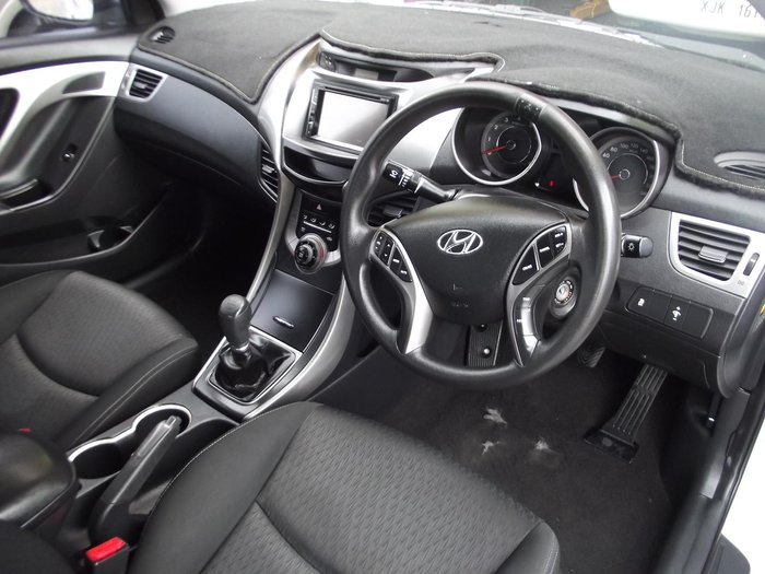 2013 Hyundai Elantra Active MD2 Creamy White