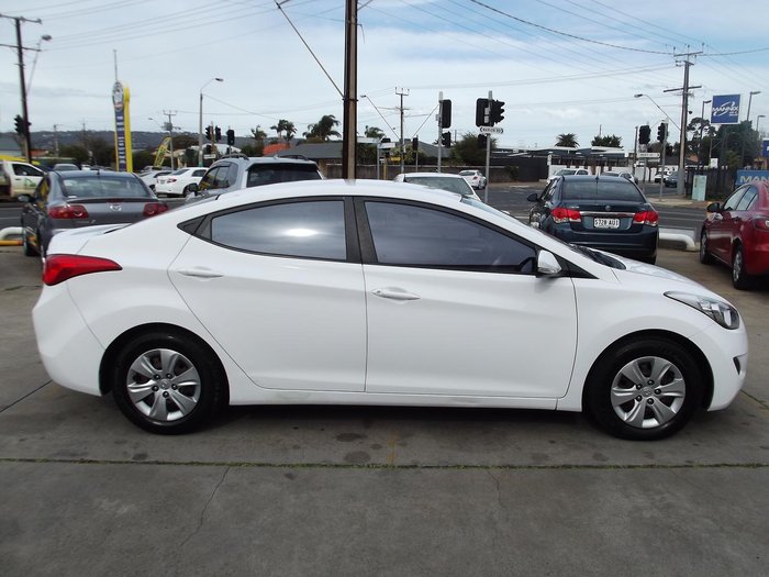 2013 Hyundai Elantra Active MD2 Creamy White