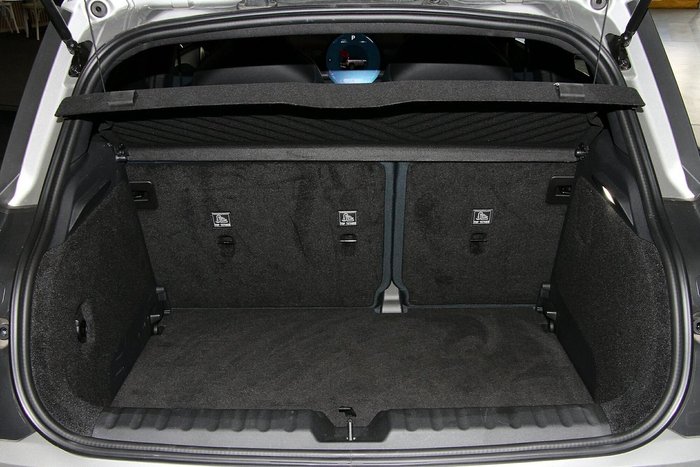 2024 MINI Aceman SE Favoured