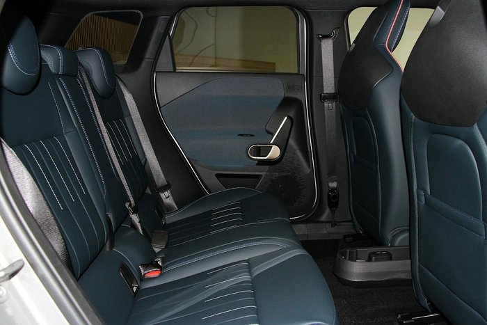 2024 MINI Aceman SE Favoured