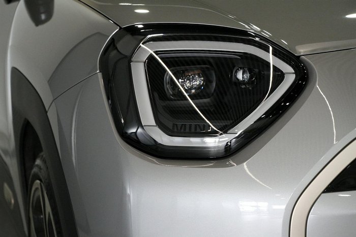 2024 MINI Aceman SE Favoured
