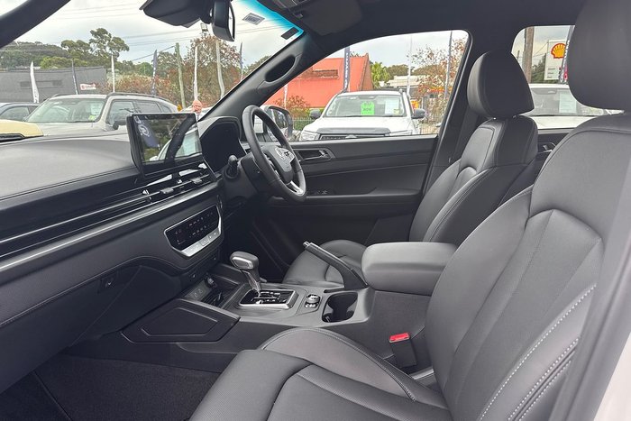 2025 KGM MUSSO ADVANCE