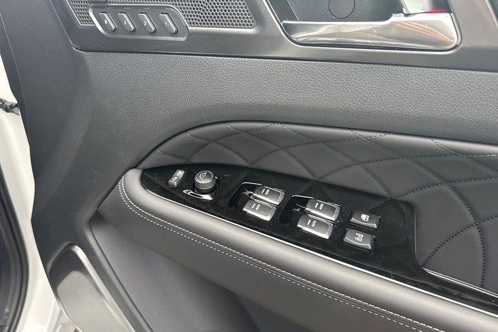 2025 KGM REXTON ULTIMATE (4WD)