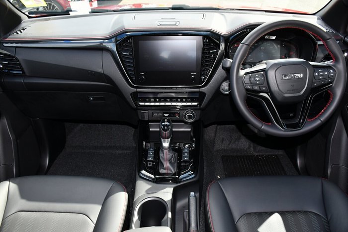 2025 Isuzu D-MAX X-TERRAIN