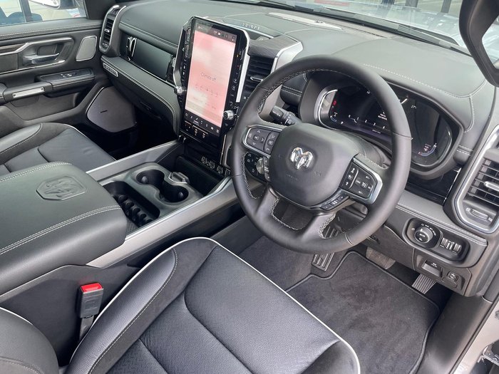 2025 RAM 1500 Laramie Sport Hurricane SO RamBox