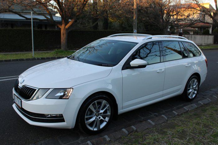 2019 SKODA Octavia 110TSI NE MY19 Moon White