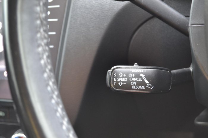 2019 SKODA Octavia 110TSI NE MY19 Moon White