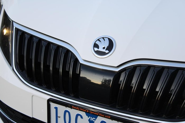 2019 SKODA Octavia 110TSI NE MY19 Moon White