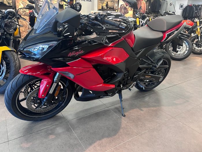 2024 Kawasaki NINJA 1000SX 40TH ANNIVERSARY RED