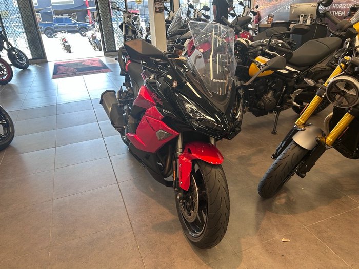 2024 Kawasaki NINJA 1000SX 40TH ANNIVERSARY RED