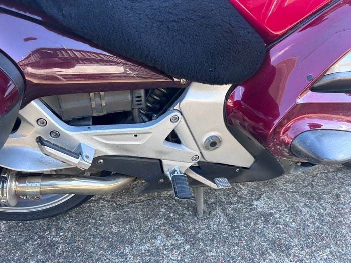 2005 Honda ST1300 RED