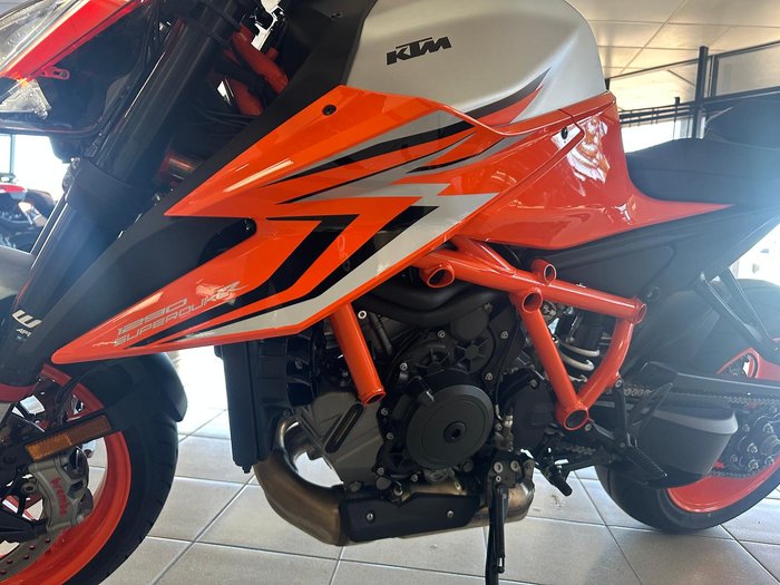 2023 KTM 1290 Super Duke R Super Duke Orange