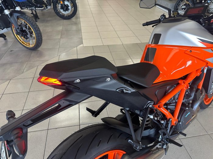 2023 KTM 1290 Super Duke R Super Duke Orange
