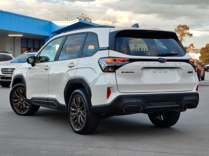 2025 Subaru Forester Hybrid Sport