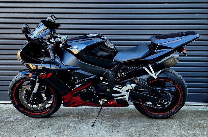 2003 Yamaha YZF-R1 R1 Black