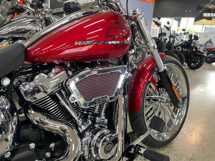 2025 Harley-Davidson Breakout 117 (FXBR) Softail Red