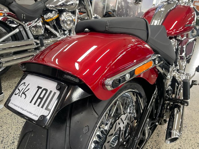 2025 Harley-Davidson Breakout 117 (FXBR) Softail Red