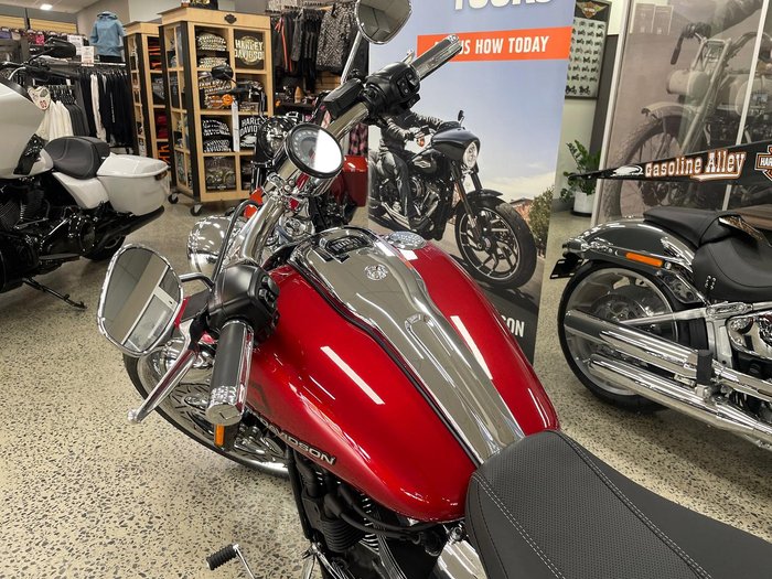 2025 Harley-Davidson Breakout 117 (FXBR) Softail Red