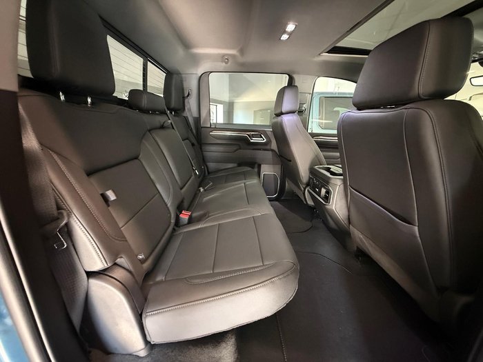 2025 Chevrolet Silverado HD LTZ Premium W/Tech Pack