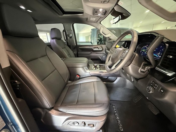 2025 Chevrolet Silverado HD LTZ Premium W/Tech Pack