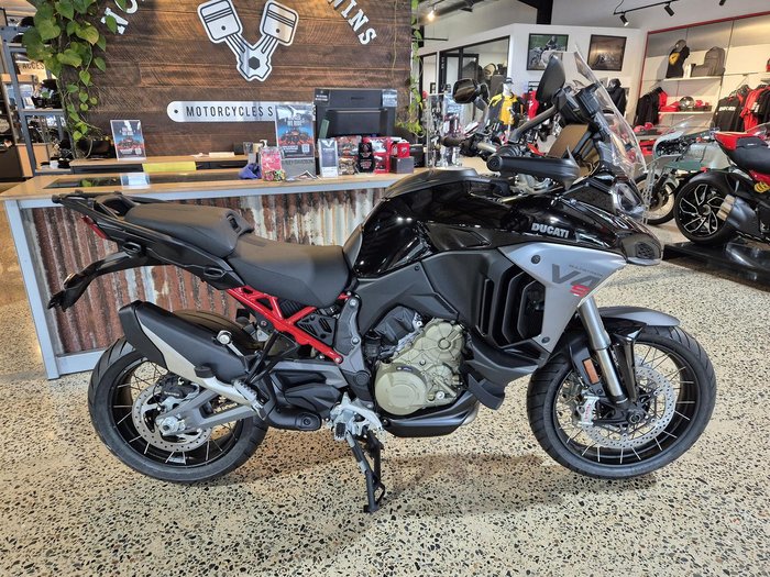 2025 Ducati Multistrada V4S