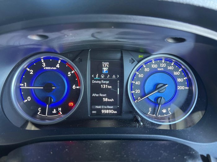 2015 Toyota Hilux SR5