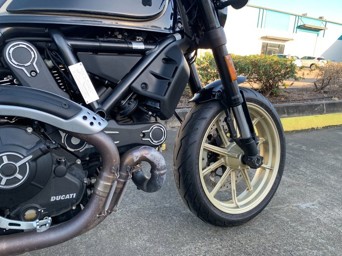 2017 DUCATI SCRAMBLER CAFE RACER White