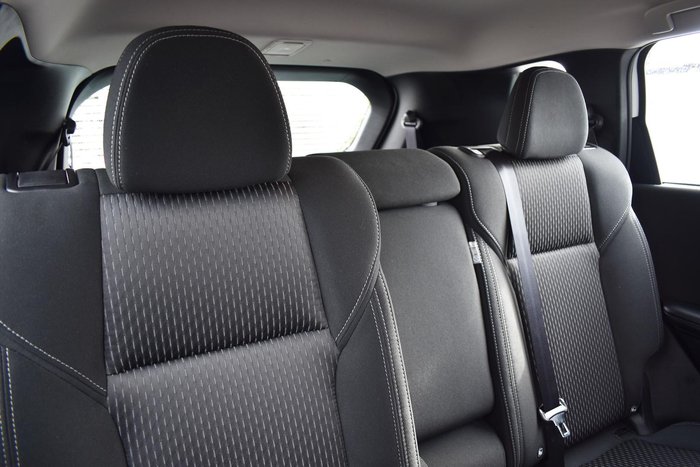 2024 Mitsubishi Outlander ES ZM MY24 White