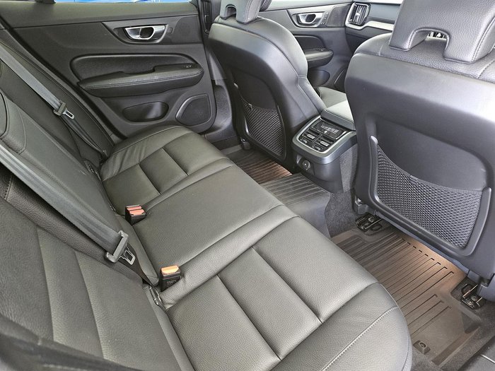 2021 Volvo V60 Cross Country B5 MY22 AWD White