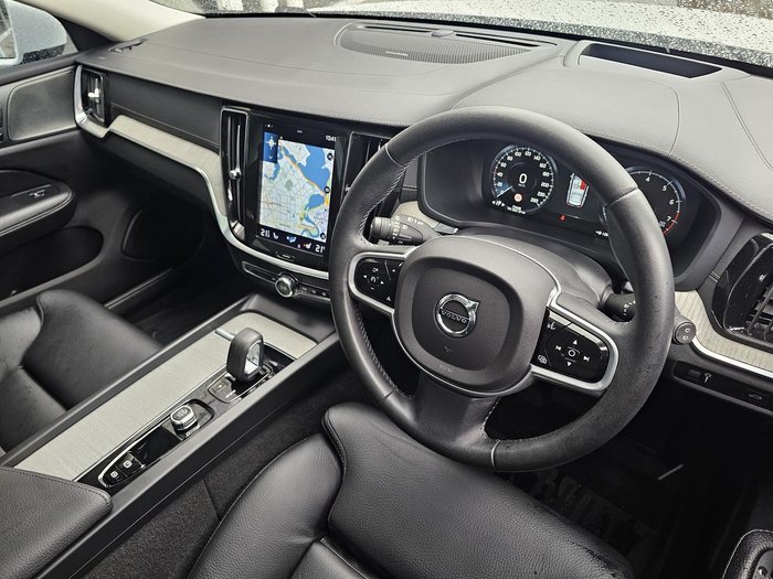 2021 Volvo V60 Cross Country B5 MY22 AWD White