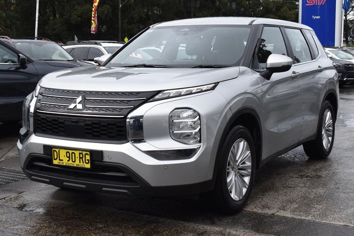 2024 Mitsubishi Outlander ES ZM MY24 Sterling Silver