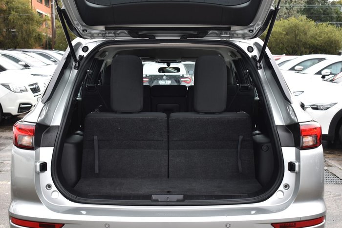 2024 Mitsubishi Outlander ES ZM MY24 Sterling Silver