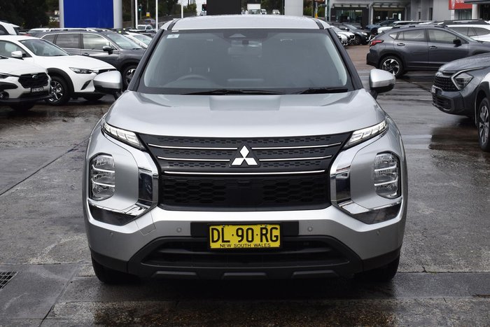 2024 Mitsubishi Outlander ES ZM MY24 Sterling Silver