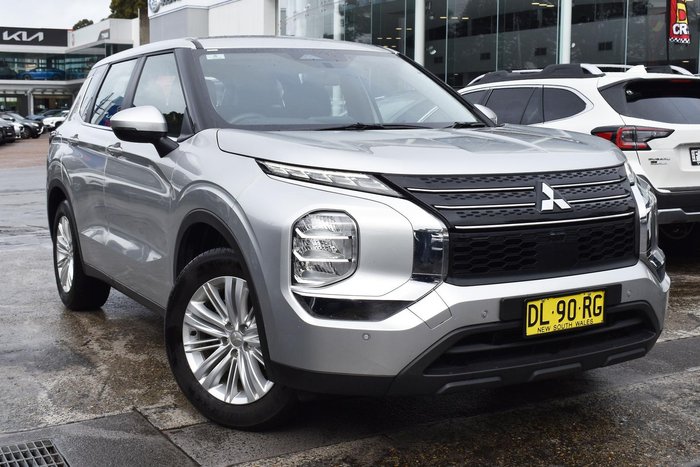 2024 Mitsubishi Outlander ES ZM MY24 Sterling Silver