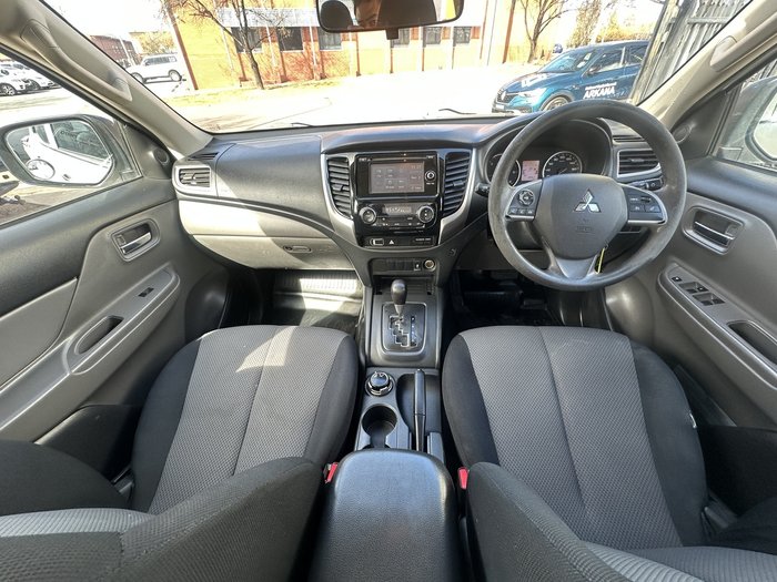 2017 Mitsubishi Triton