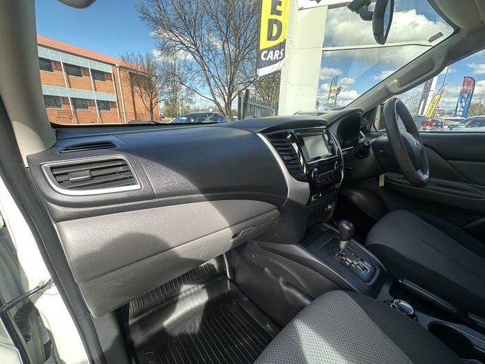 2017 Mitsubishi Triton