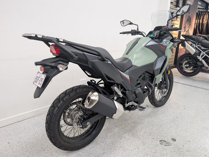 2023 Kawasaki VERSYS-X 300 SE Black