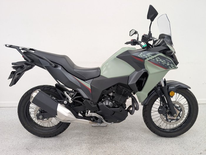 2023 Kawasaki VERSYS-X 300 SE Black
