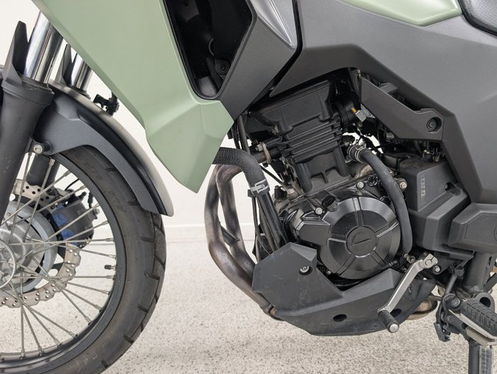 2023 Kawasaki VERSYS-X 300 SE Black