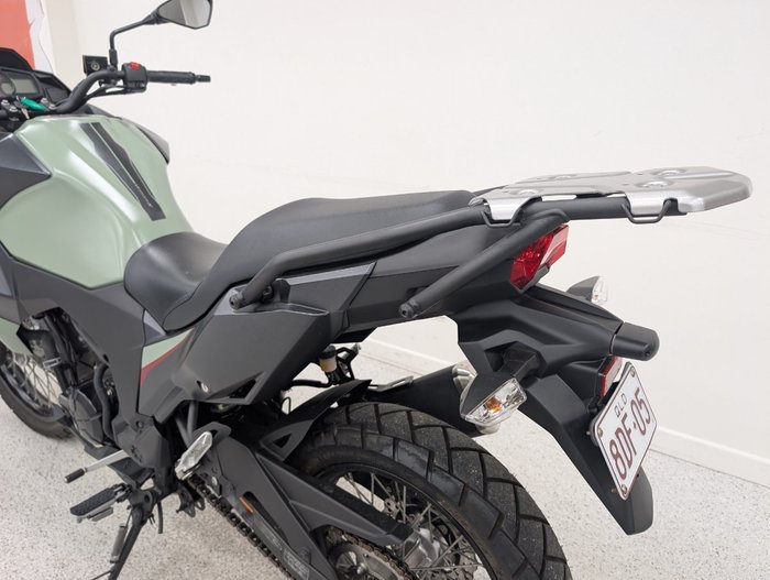 2023 Kawasaki VERSYS-X 300 SE Black