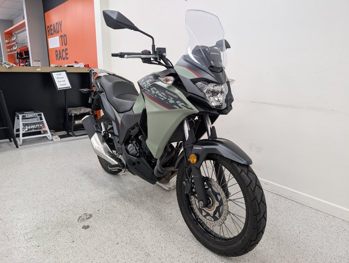 2023 Kawasaki VERSYS-X 300 SE Black