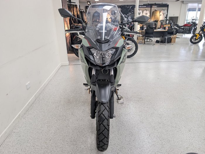 2023 Kawasaki VERSYS-X 300 SE Black