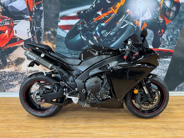 2012 Yamaha YZF-R1 Black