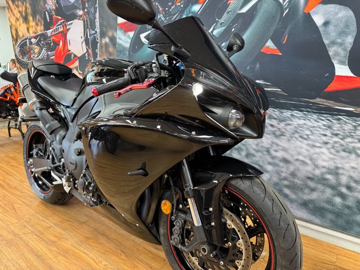 2012 Yamaha YZF-R1 Black