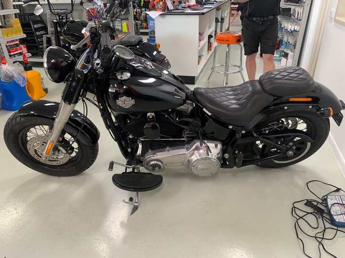 2014 Harley-davidson FLS SOFTAIL SLIM Black