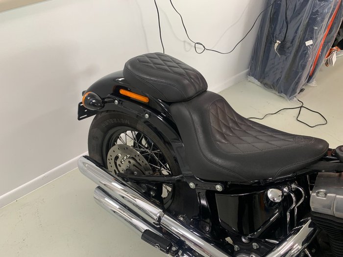 2014 Harley-davidson FLS SOFTAIL SLIM Black