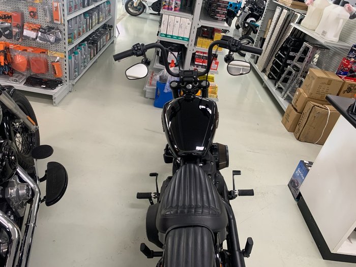 2018 Harley-davidson FXBB STREET BOB (107) (SOLID) Black