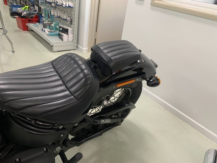 2018 Harley-davidson FXBB STREET BOB (107) (SOLID) Black
