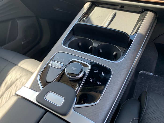 2025 Jaecoo J8 Track