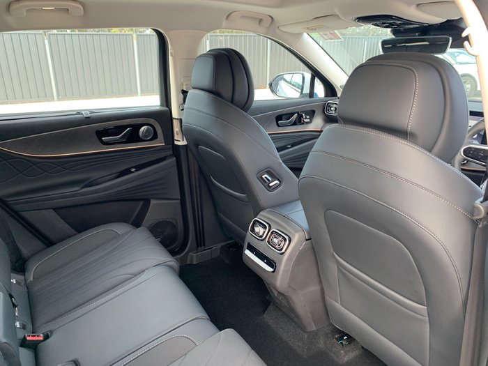 2025 Jaecoo J8 Track